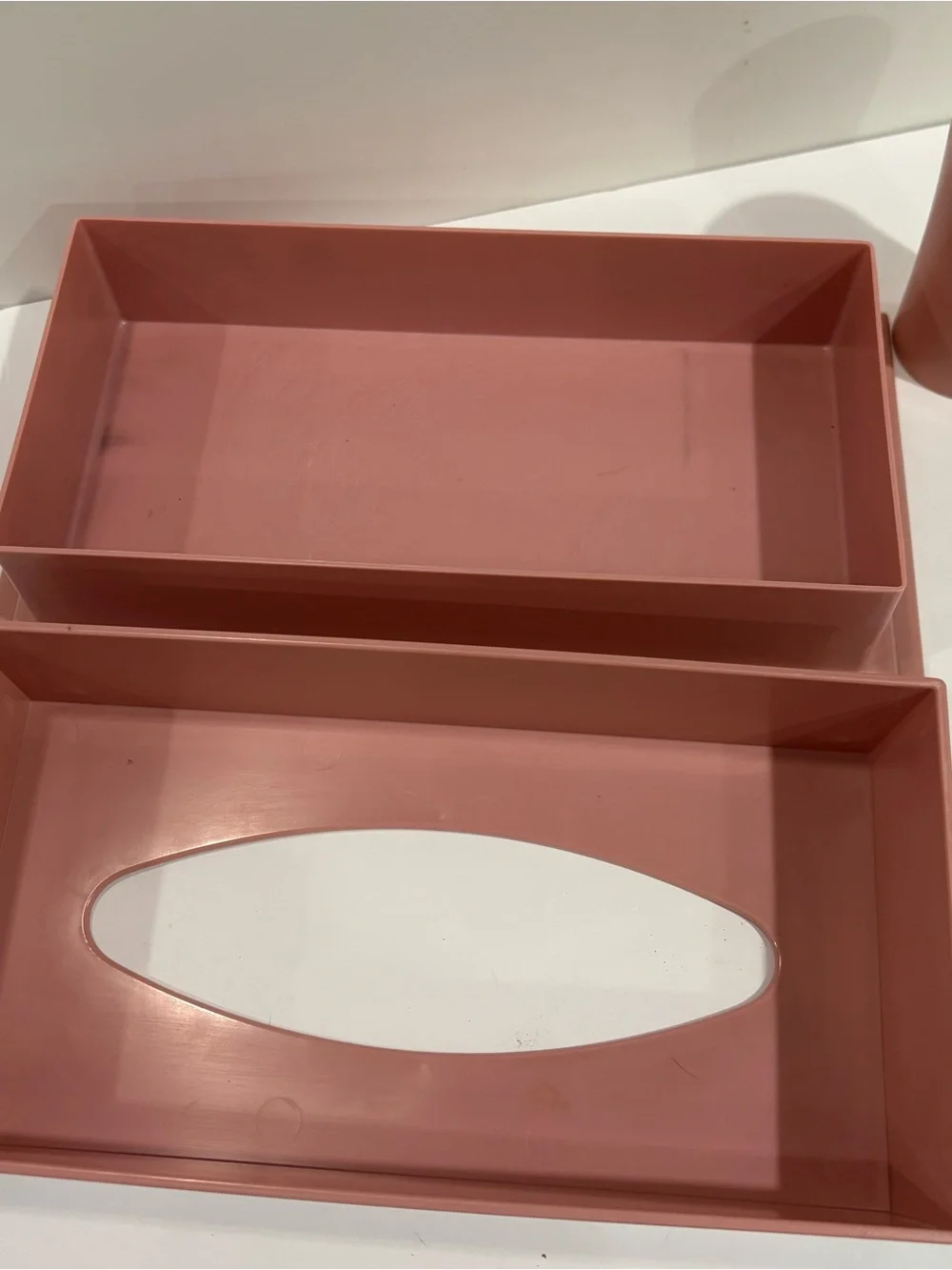 Vtg MCM Tissue Box Holder Bathroom Set Mauve Pink Plastic White Trim Fesco